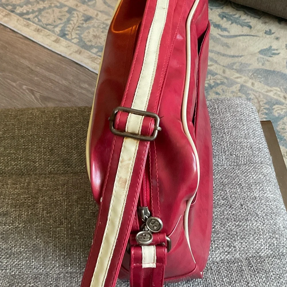 Red and Blue Retro Messenger Bag